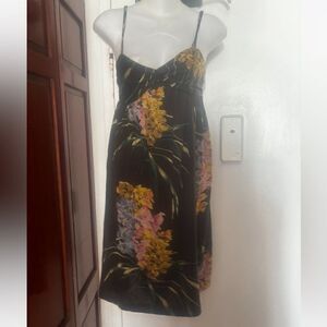 Nieves lavi runway floral dress pretty cute cleavage y2k designer rare flower